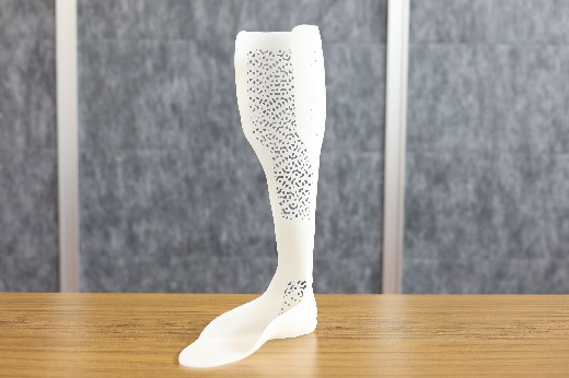 Prosthetic leg prototype